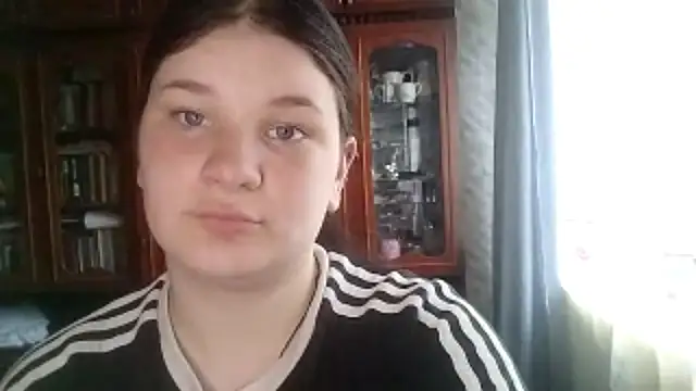 BeatriceMolands online show from May 21, 2026, 10:45 am