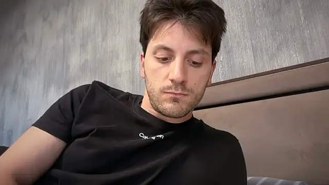 Snapshot of italianass94 chatting on May 16, 2026, 1:32 pm italianass94 online show from May 16, 2026, 1:32 pm