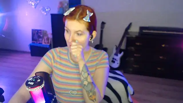ConchitaMesser online show from May 4, 2026, 6:44 pm
