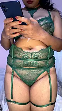 Snapshot of yamee__ chatting on July 16, 2026, 6:16 pm yamee online show from July 16, 2026, 6:16 pm