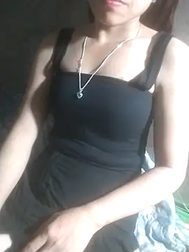 Zara-Lina online show from April 18, 2026, 12:13 am