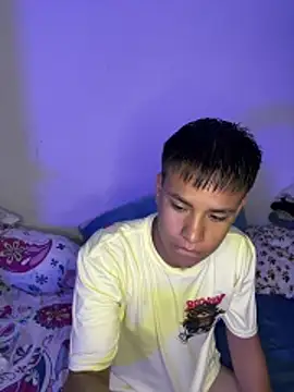 Evelyncita online show from May 10, 2026, 2:48 am