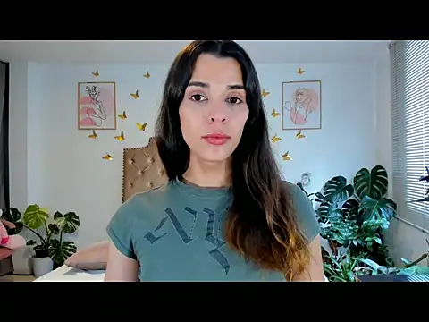bella grego online show from April 24, 2026, 8:22 pm
