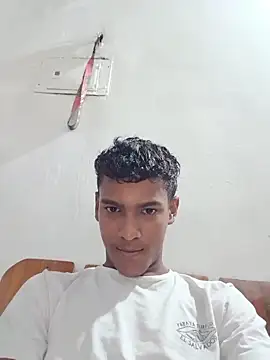 Brayam 30 online show from May 22, 2026, 2:53 am