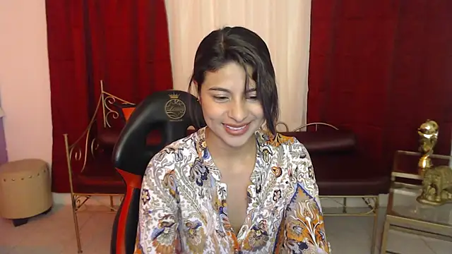 Lady isabella  online show from July 16, 2026, 1:19 pm