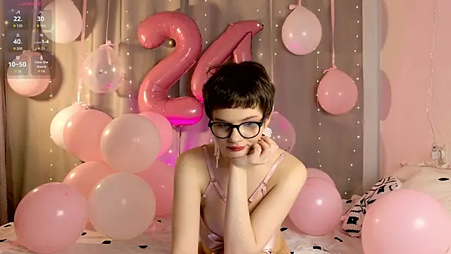 JunneWerss online show from May 7, 2026, 4:54 pm