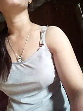 Snapshot of Isabella_pusy chatting on July 16, 2026, 12:29 am Isabella pusy online show from July 16, 2026, 12:29 am