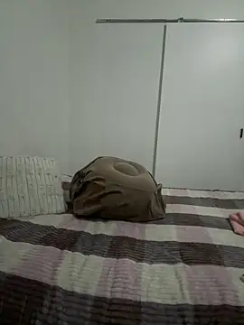 pinkybitch online show from April 21, 2026, 8:48 pm