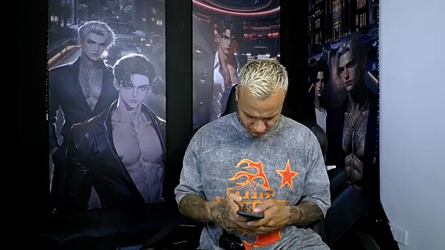 Snapshot of damian_becker chatting on May 22, 2026, 11:36 pm damian becker online show from May 22, 2026, 11:36 pm