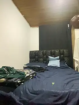 Andrew2428 online show from April 20, 2026, 12:13 am