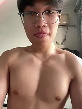 Ycen  online show from April 18, 2026, 9:55 am