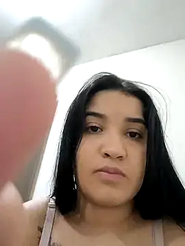 eline01 online show from May 9, 2026, 10:13 pm
