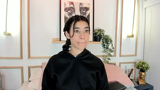 Nanami  online show from July 29, 2026, 12:04 pm
