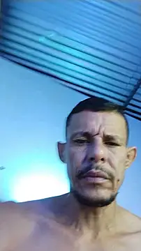 Snapshot of El_junior21 chatting on July 16, 2026, 12:24 pm El junior21 online show from July 16, 2026, 12:24 pm