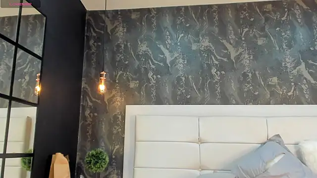 Snapshot of MiaJacksson chatting on July 10, 2026, 8:31 pm MiaJacksson online show from July 10, 2026, 8:31 pm