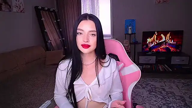 yoursLina online show from May 16, 2026, 10:36 am
