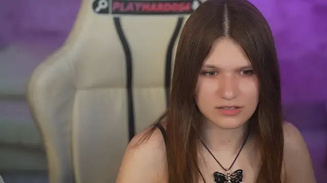 Snapshot of Monika_kiss054 chatting on May 16, 2026, 2:49 pm Monika kiss054 online show from May 16, 2026, 2:49 pm