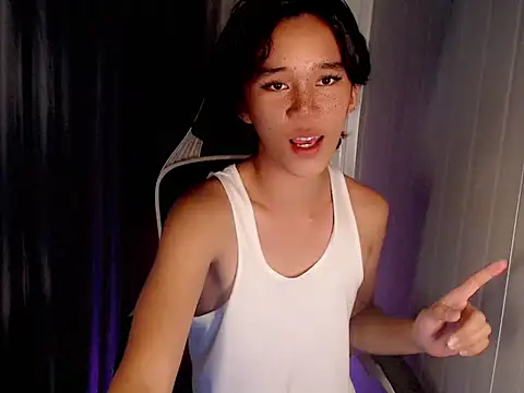 urnaughty paul online show from May 2, 2026, 6:40 am