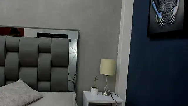 Snapshot of Charlie___Musk chatting on July 12, 2026, 11:33 am Charlie Musk online show from July 12, 2026, 11:33 am