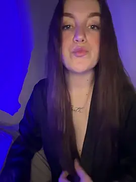Snapshot of kisaaaaaa chatting on April 21, 2026, 11:22 pm kisaaaaaa online show from April 21, 2026, 11:22 pm