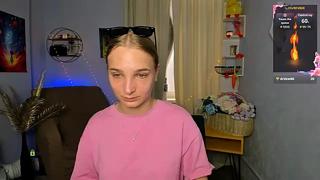 ollivia dream online show from May 26, 2026, 6:00 am