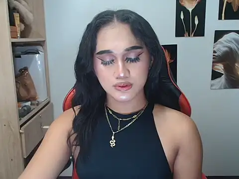 Snapshot of YourHot_Nica chatting on May 28, 2026, 5:41 pm YourHot Nica online show from May 28, 2026, 5:41 pm