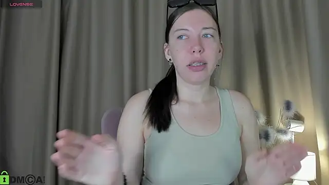 Sandra Ross online show from July 8, 2026, 12:46 am