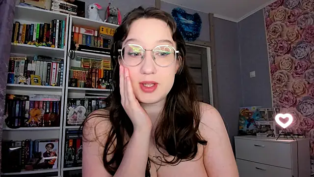 Snapshot of minionkaa chatting on May 25, 2026, 6:45 am minionkaa online show from May 25, 2026, 6:45 am