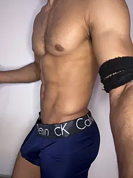 Lucas 93840 online show from July 28, 2026, 8:45 pm