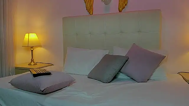 Snapshot of abigail_restrepo chatting on June 2, 2026, 7:25 pm abigail restrepo online show from June 2, 2026, 7:25 pm