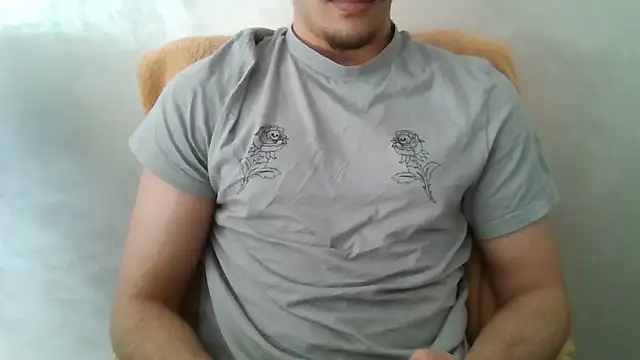 Snapshot of Mr_Arab_boy chatting on April 25, 2026, 2:36 pm Mr Arab boy online show from April 25, 2026, 2:36 pm