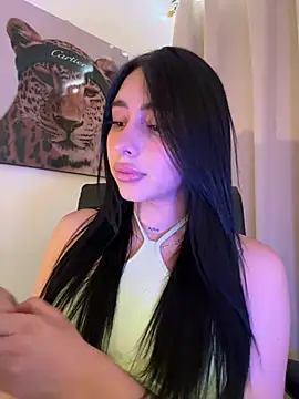Snapshot of IsabellaNoir_ chatting on July 7, 2026, 3:37 pm IsabellaNoir online show from July 7, 2026, 3:37 pm