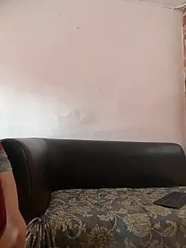  IanLark online show from May 17, 2026, 2:17 pm