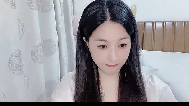 Snapshot of D-Misslu chatting on July 23, 2026, 1:52 pm D-Misslu online show from July 23, 2026, 1:52 pm