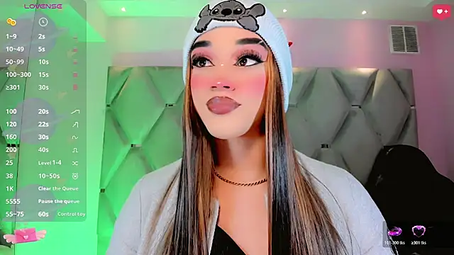 Camila Vasquezz1 online show from May 25, 2026, 12:15 pm