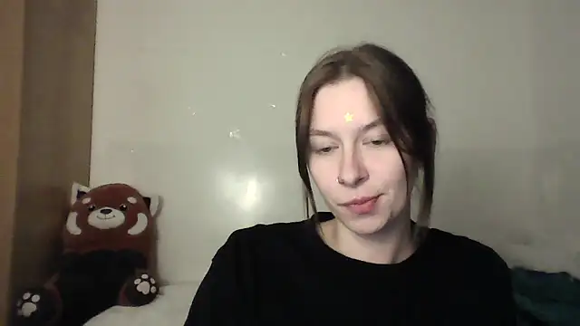 JuicyErika online show from May 12, 2026, 10:38 pm