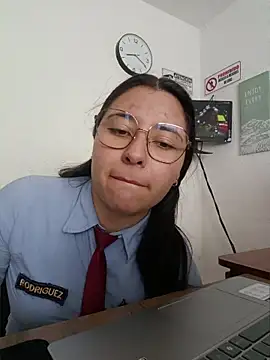 Snapshot of Queen_linda1 chatting on July 28, 2026, 1:21 pm Queen linda1 online show from July 28, 2026, 1:21 pm