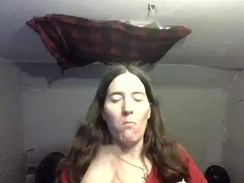 Mini83 online show from June 6, 2026, 5:18 pm