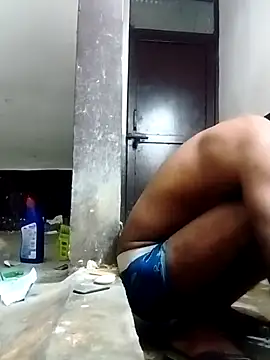 hot boy 27  online show from April 29, 2026, 1:37 pm
