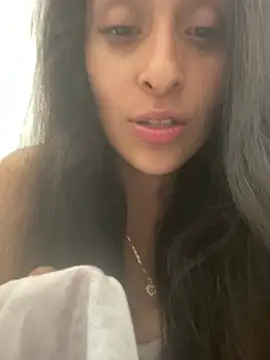 leenachanel online show from July 31, 2026, 7:41 am