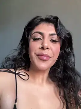 Divine Daniella online show from April 23, 2026, 2:51 pm