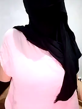 Narjiss Dalaa online show from June 8, 2026, 11:27 pm