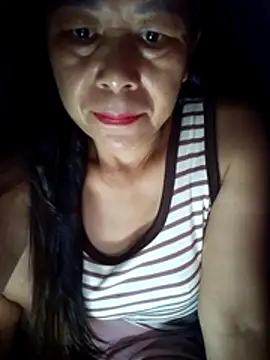 Ari-Na9 online show from June 24, 2026, 7:33 pm