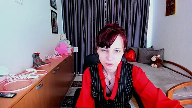MiniLysii online show from June 26, 2026, 5:35 am