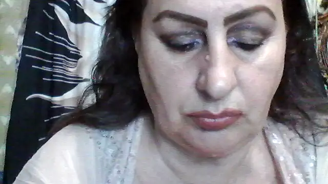 LoaqLovew online show from May 18, 2026, 9:58 am