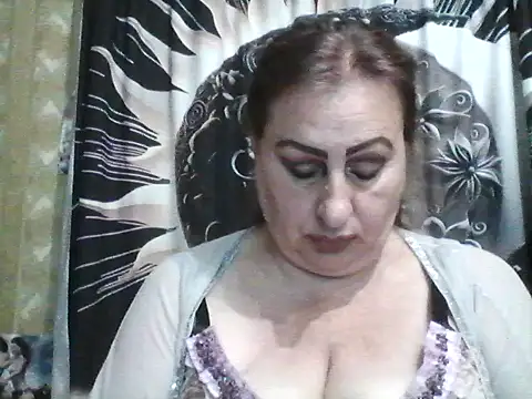 LoaqLovew online show from June 26, 2026, 6:52 am