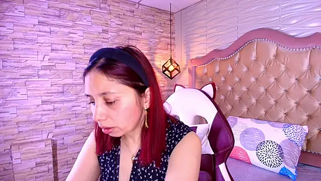 Snapshot of stephaniesun_ chatting on July 25, 2026, 1:28 pm stephaniesun online show from July 25, 2026, 1:28 pm
