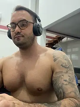 Nicanor 21 online show from April 25, 2026, 2:14 am