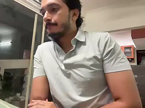 clarinet69 online show from June 1, 2026, 5:56 pm