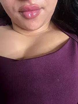 Horny Fofa online show from April 26, 2026, 1:47 am